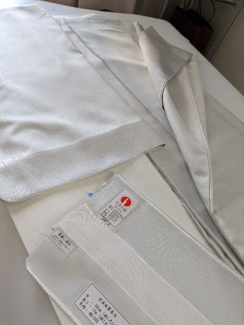 国産蚕綾織御召切子綾織胴抜き仕立 正絹西陣織橋本テル亀甲花菱文様高級袋帯