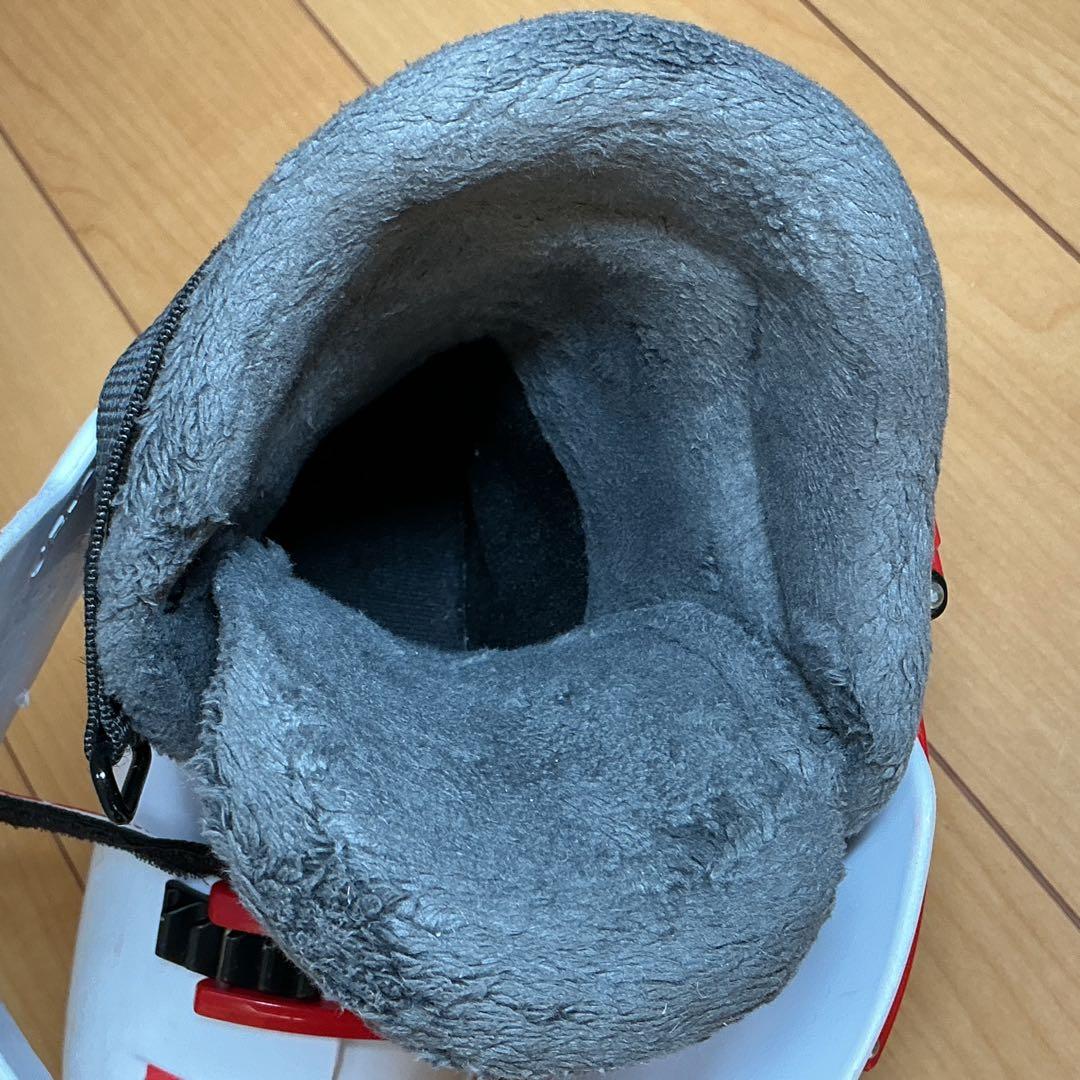 ジュニアスキーセット(ビンディング付き板.ブーツ.ストック)