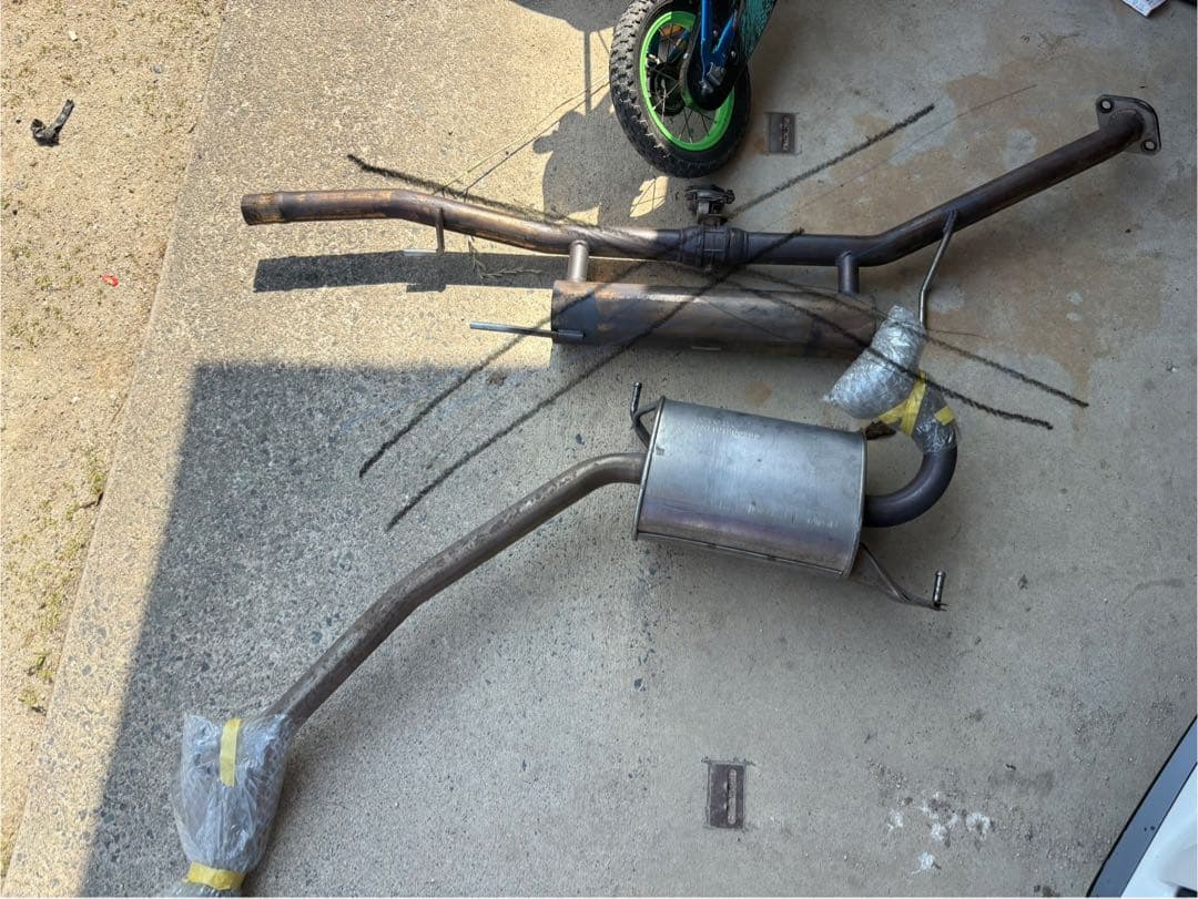 GR voxy 80 純正スポーツマフラー