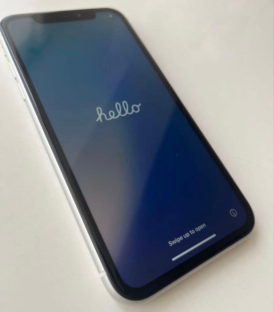 Apple iPhone XR 64GB ホワイト 本体