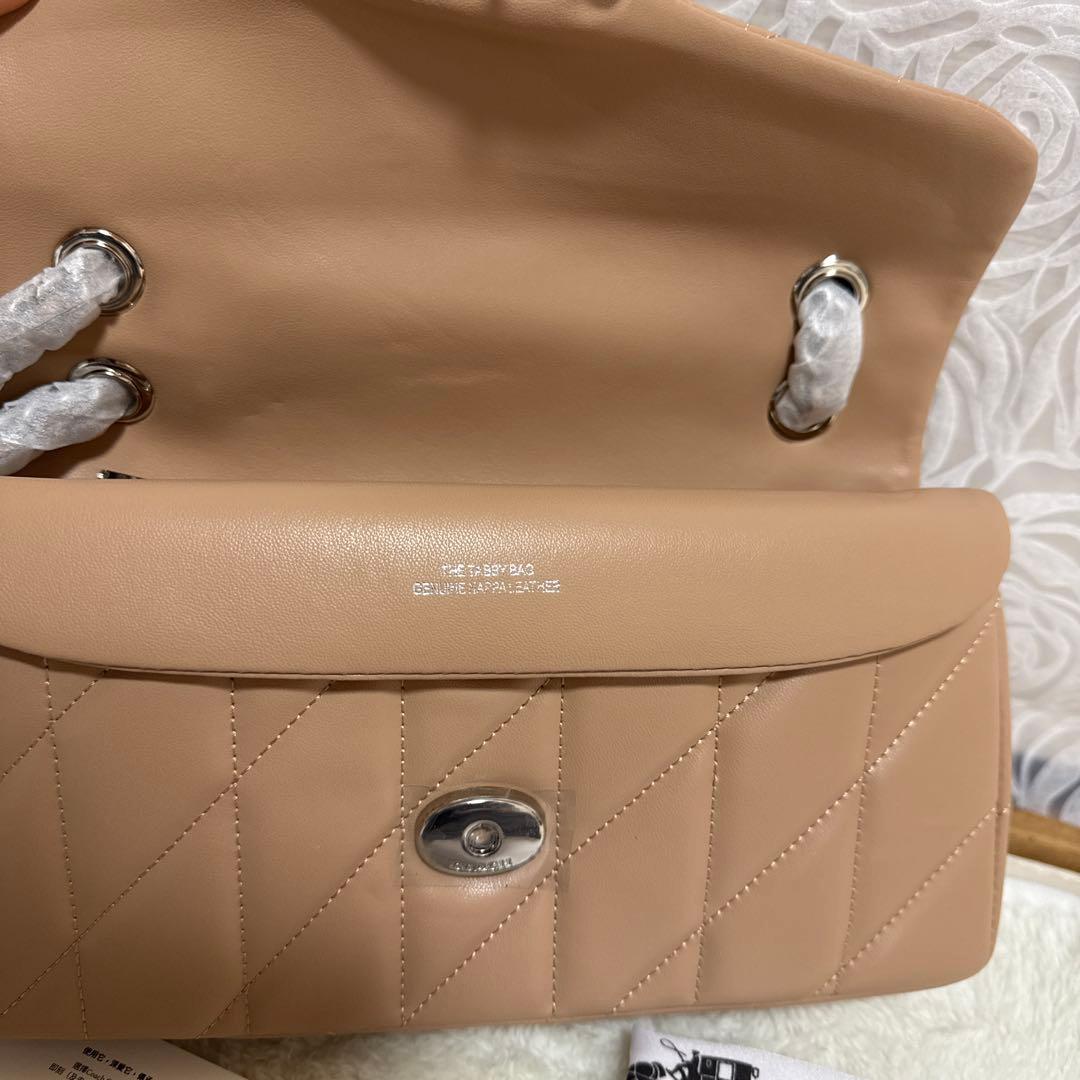 COACH キルティングショルダーバッグ ベージュ26cm