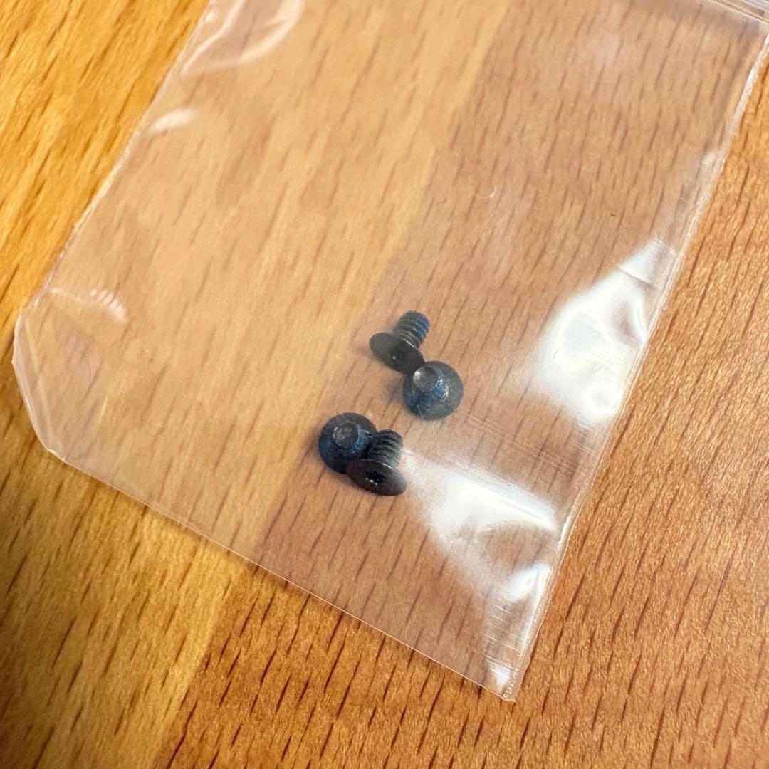 ザ リッジ フォージドカーボン マネーバンド