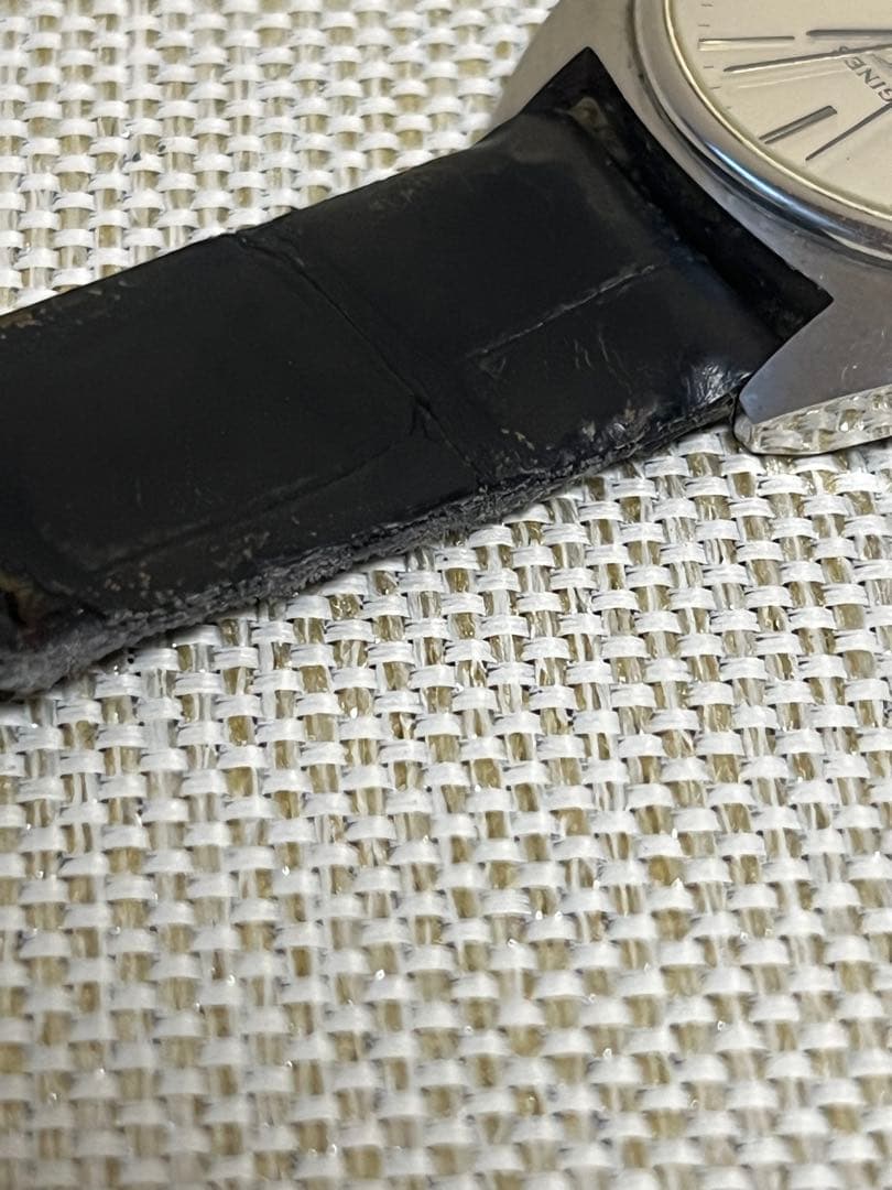 【希少】LONGINES クォーツ 腕時計 デイト シルバー文字盤 ヴィンテージ