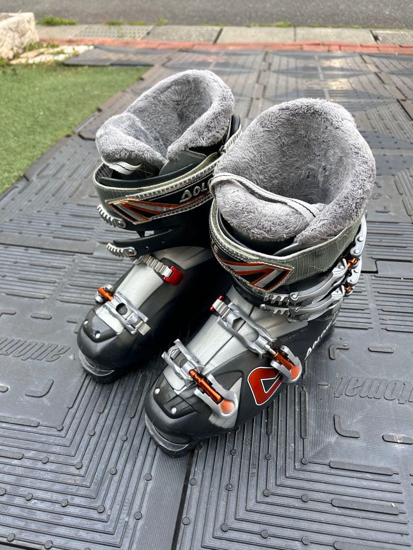 サロモンショートスキー　スキーブーツ2点セット