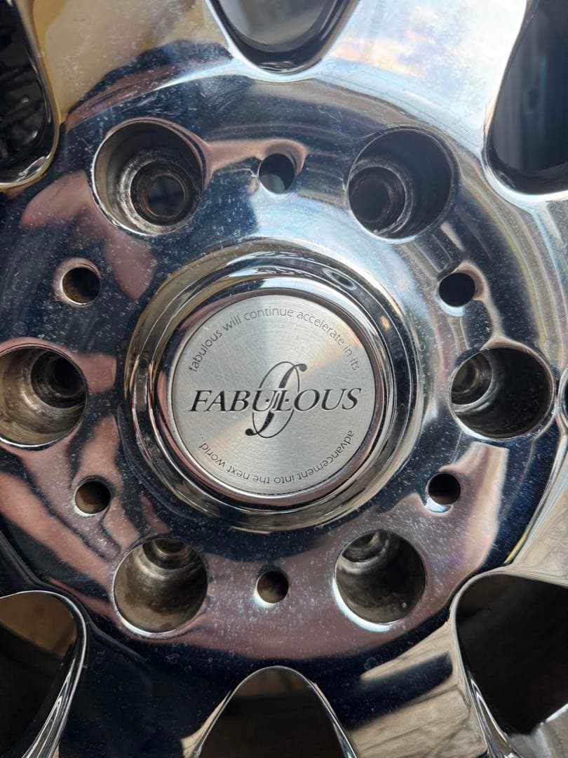 けー様　ハイエース　ファブレス　20インチ4本　(新品タイヤ付き)