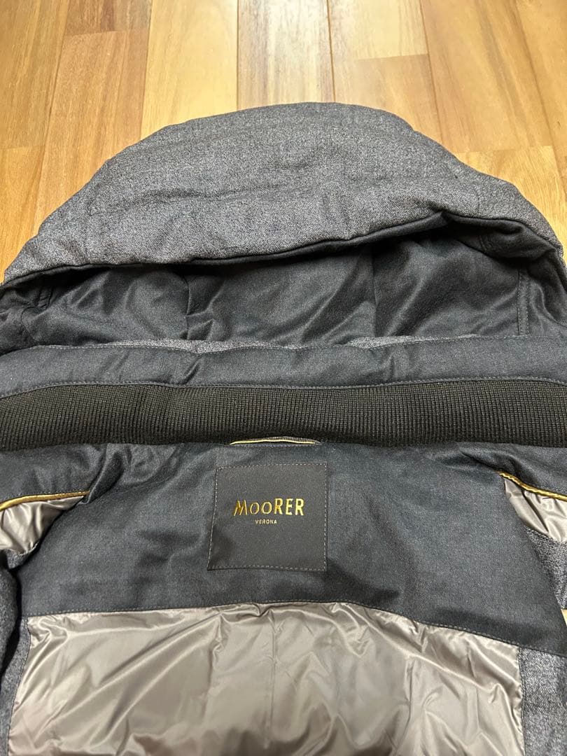 ムーレー　MOORER FAYER-NO ダウンベスト　サイズ４６
