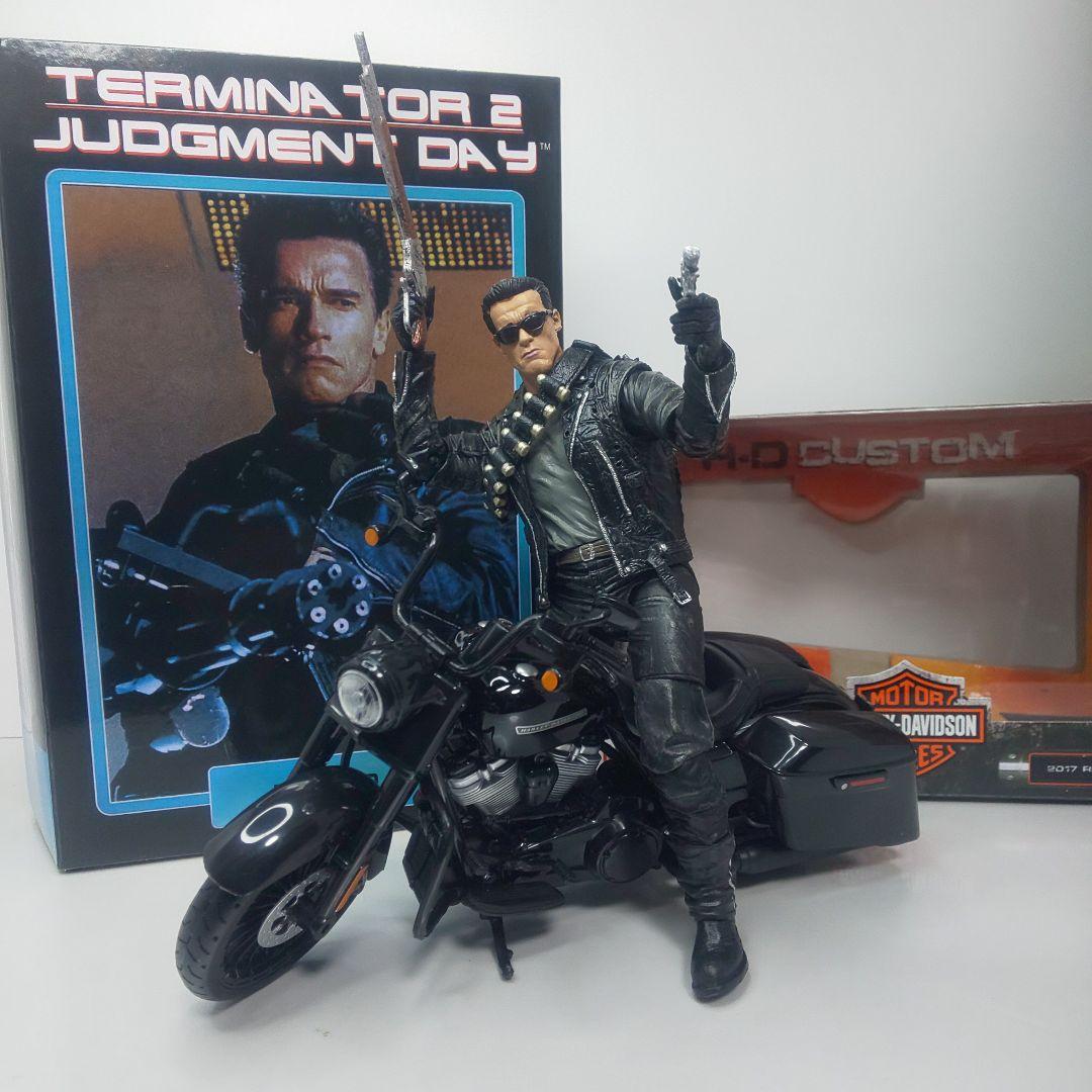 ターミネーター　T-800 フィギュア 新品