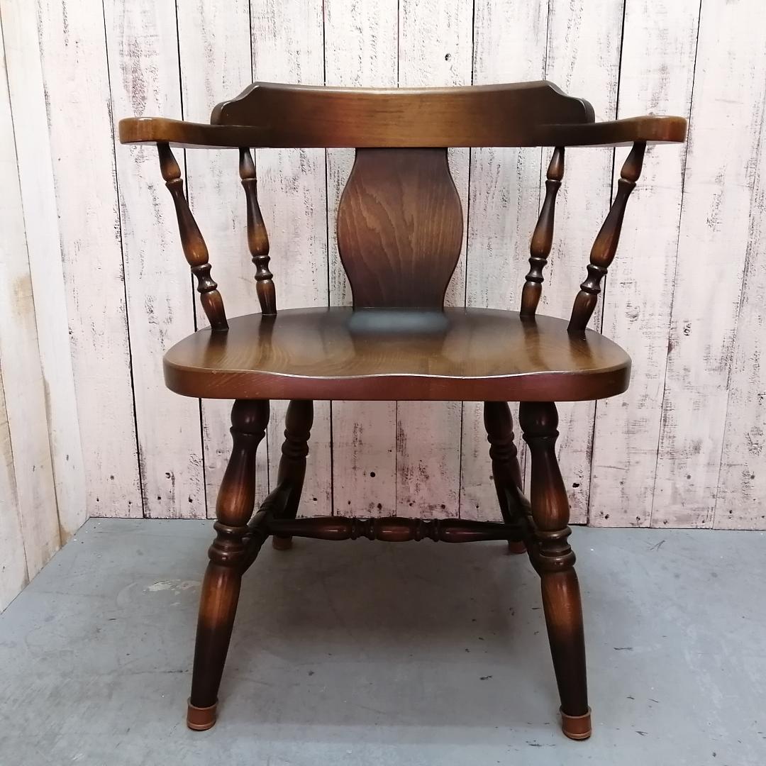 キツツキ アームチェア キャプテンチェア 肘掛け椅子 ウィンザーチェア 飛騨産業