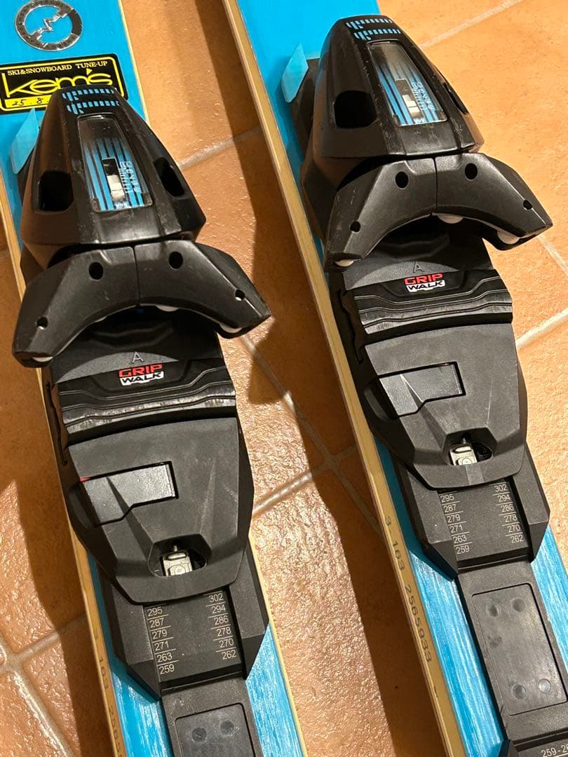 HEADスキー板　W.C. REBELS E.SLR + PR 11GW