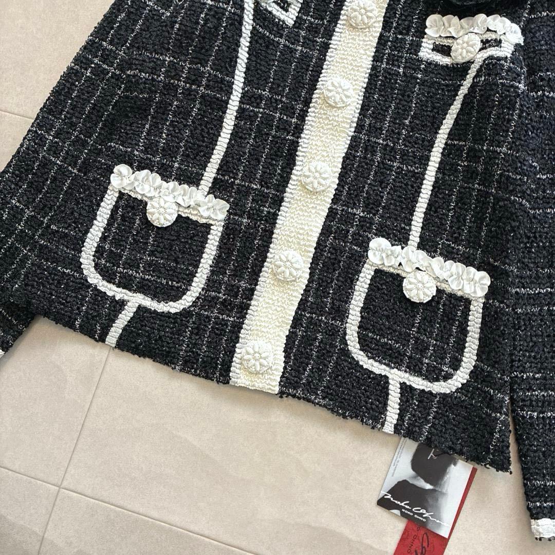 新品タグ付き 近年 ノコオーノ♡プリーツジャケット フラワー ブローチ付 黒
