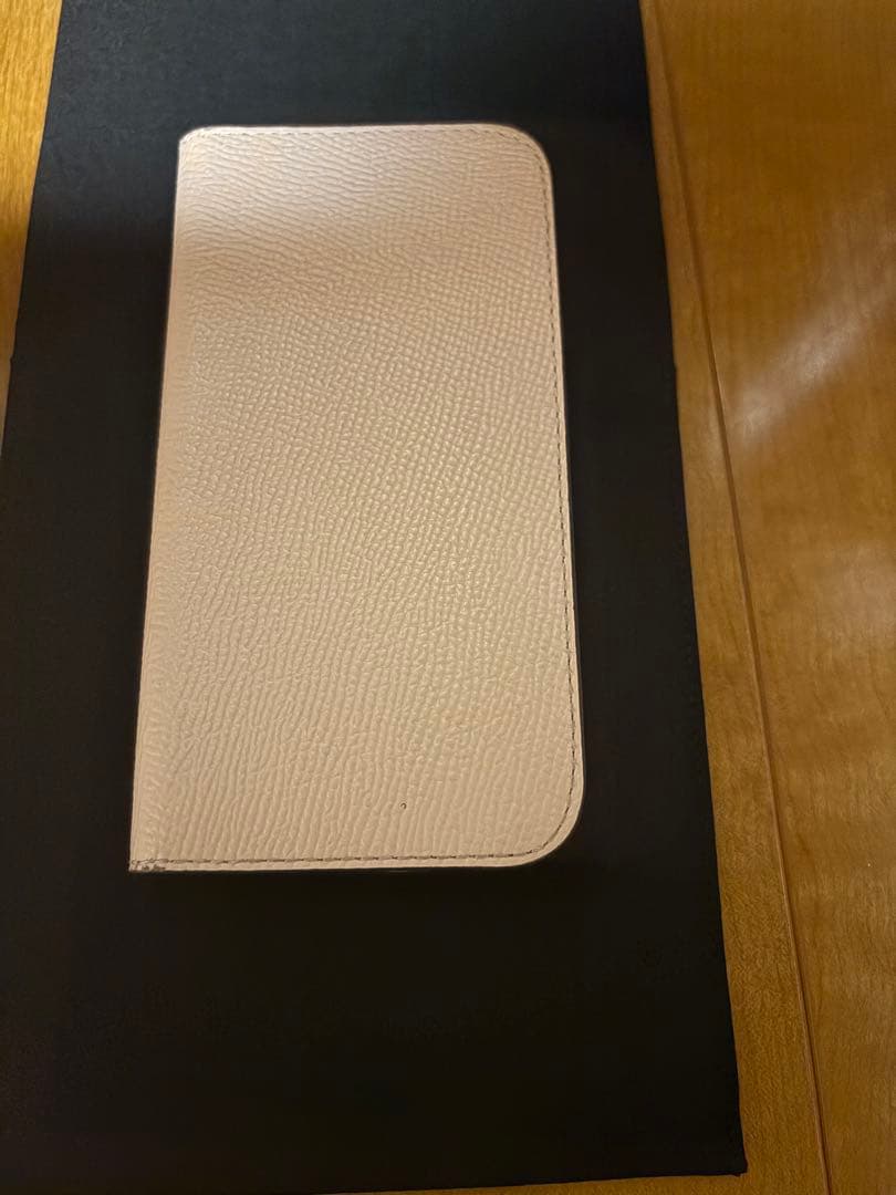 【新品同様】BONAVENTURA ダイヤリーiPhoneケース