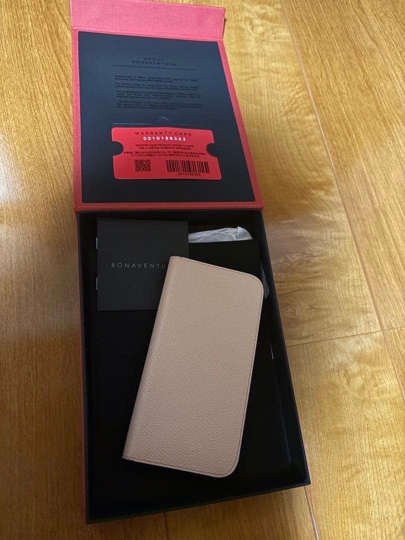 【新品同様】BONAVENTURA ダイヤリーiPhoneケース