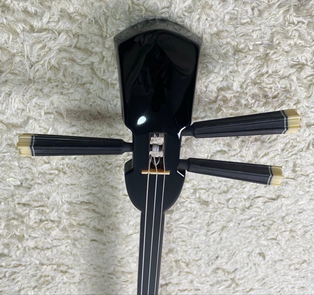 【美品】沖縄郷土楽器 三線 初心者セット　チューナー2wayセミハードケース付き