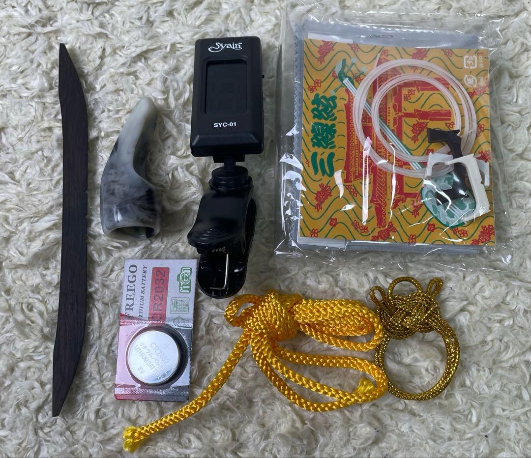 【美品】沖縄郷土楽器 三線 初心者セット　チューナー2wayセミハードケース付き