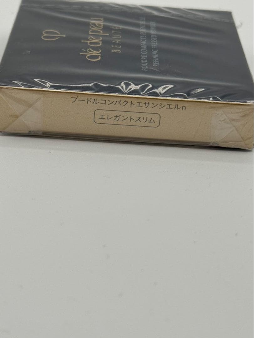 新品未開封 クレ・ド・ポー ボーテ プードルコンパクトエサンシエルn 5g
