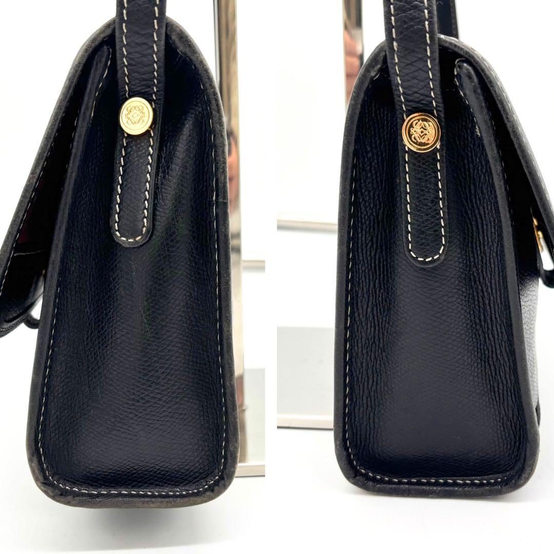 LOEWE ロエベ ショルダーバッグ アナグラム ロゴ 黒 ブラック レザー