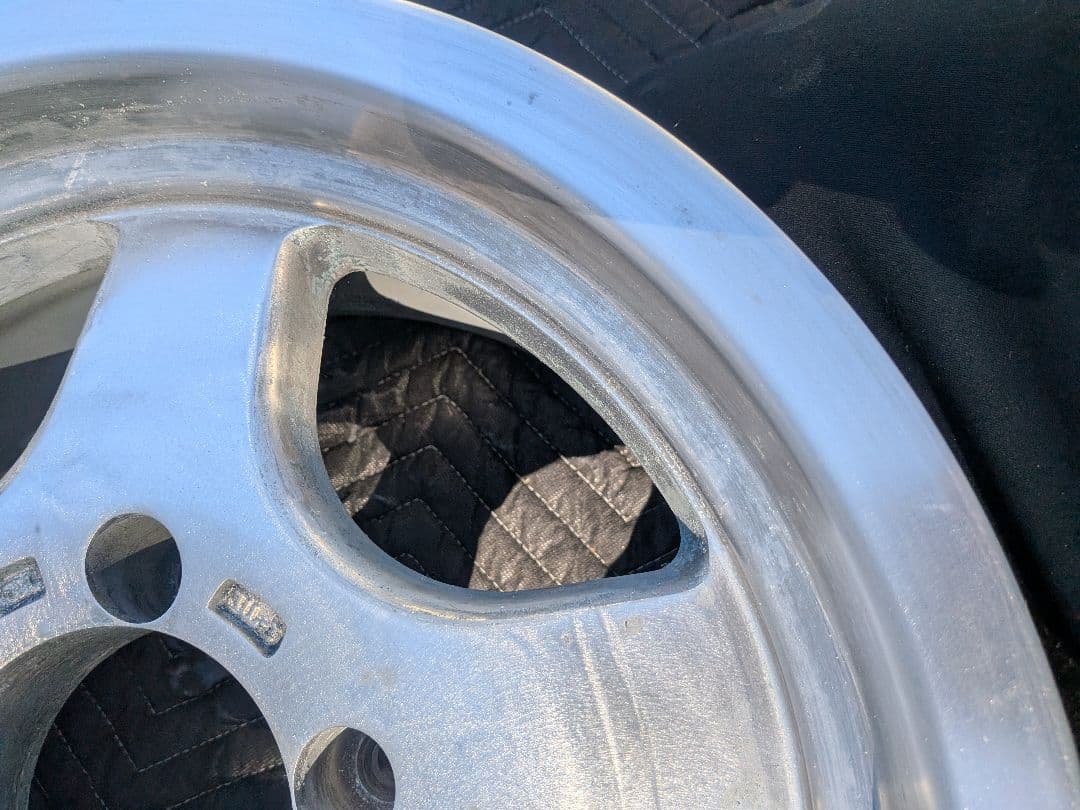 b*0様 アルミホイール 16インチ 7J 5h PCD139.7