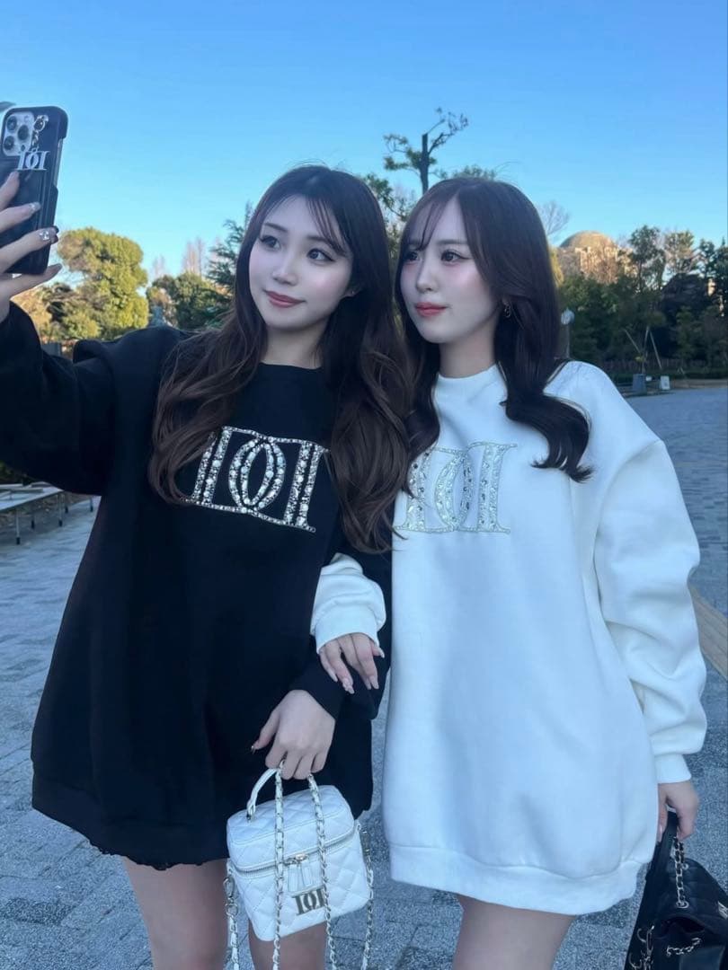 新品・未開封♡Darich♡DDロゴビジュースウェットプルオーバー　BLK