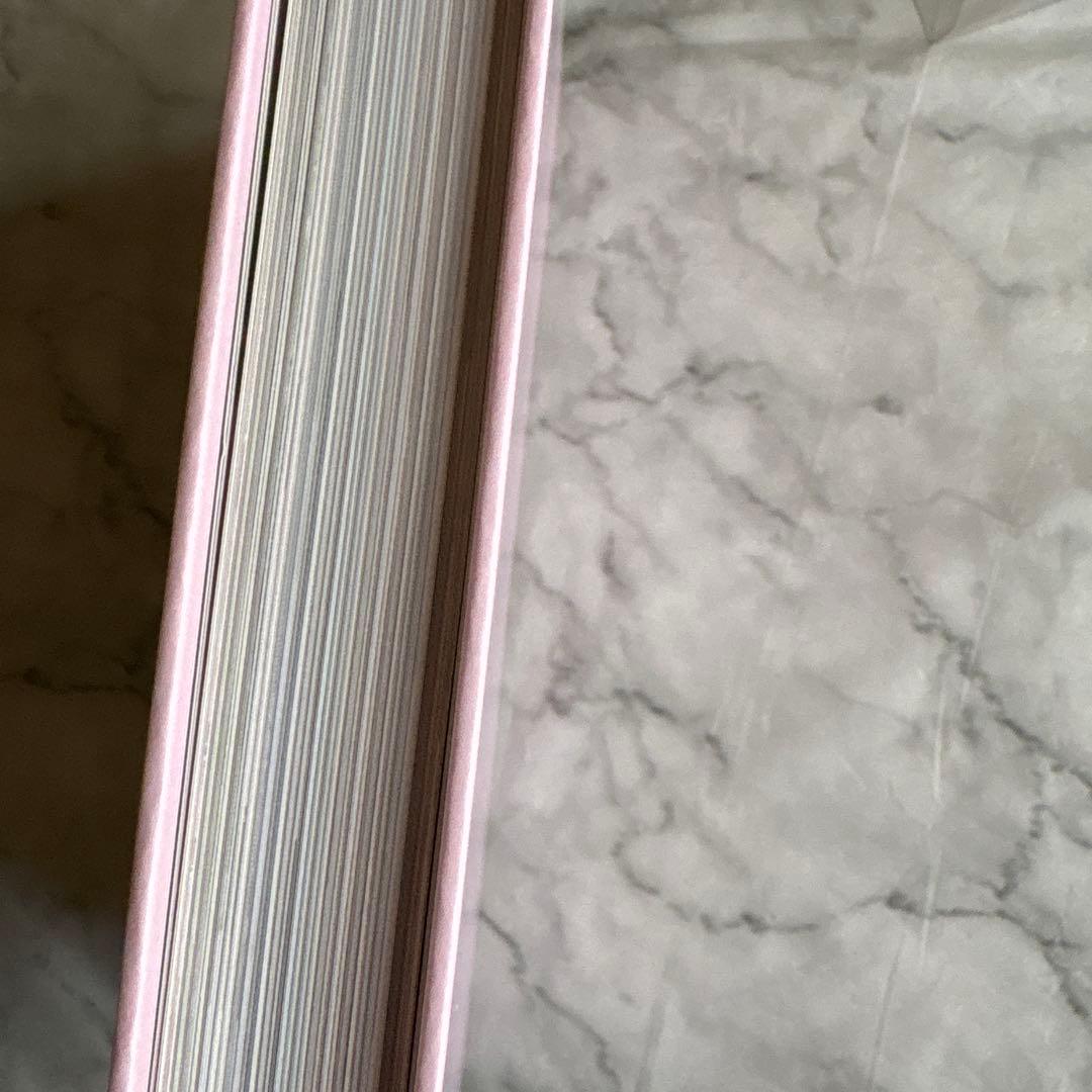 Yes. Iam Mina. 写真集　ミナ