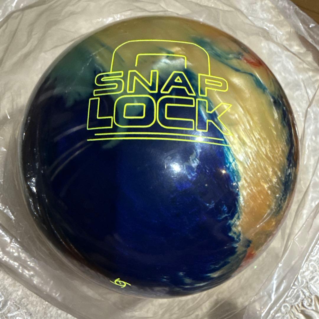 ボウリングボール　ストーム　スナップロック　15P 新品　STORM