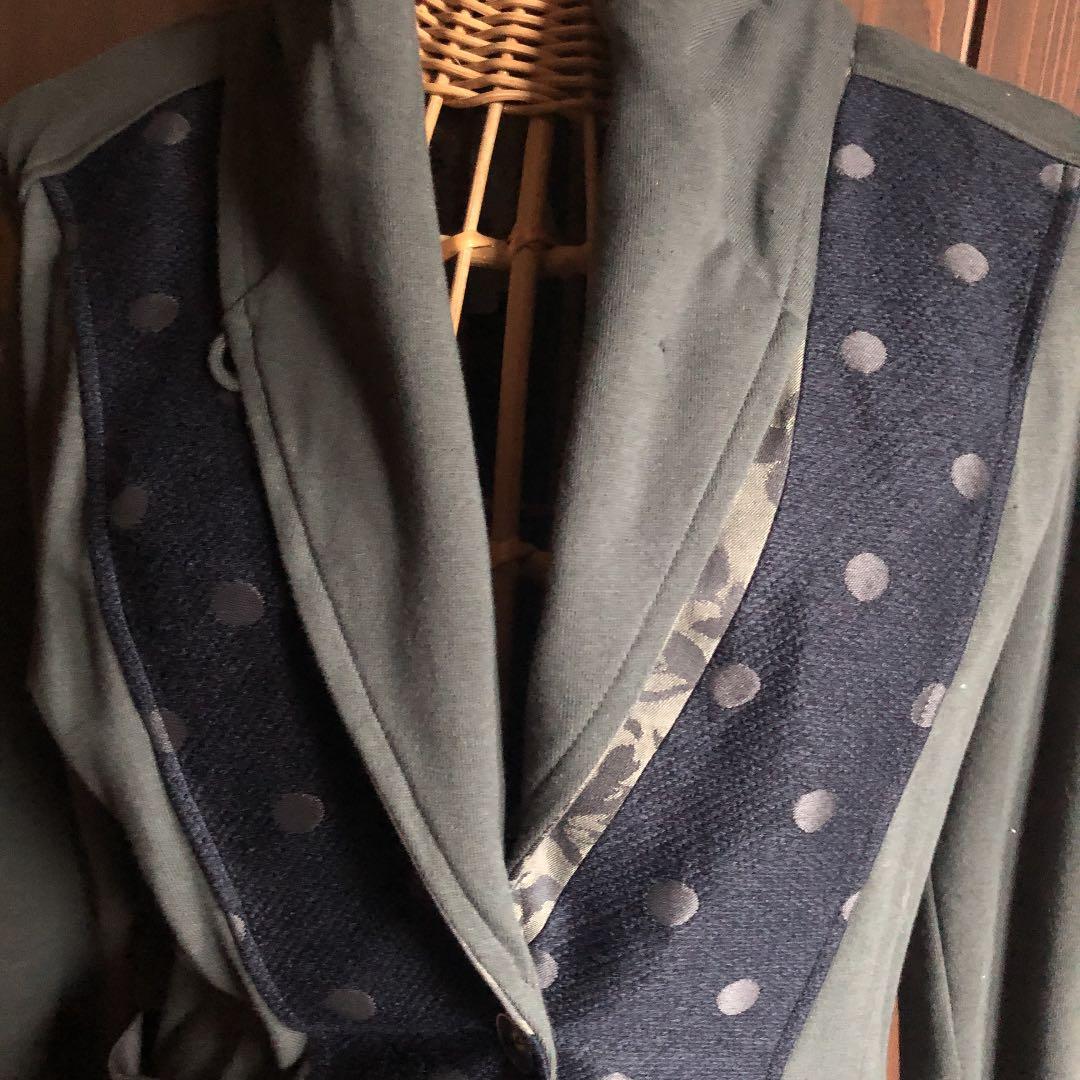 ✴︎TRUMP ✴︎ 新品　未使用　フード付きジャケット