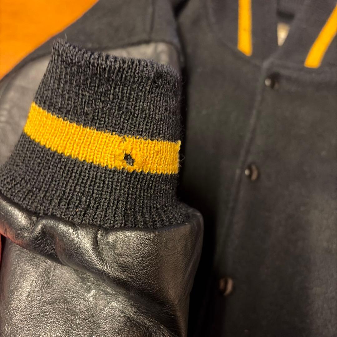 キャッチボール レザー スタジャン ブラック/イエロー