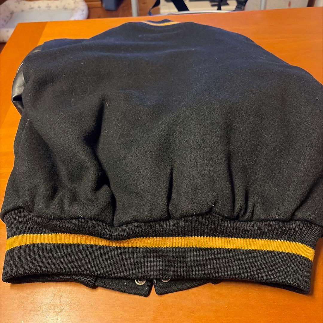 キャッチボール レザー スタジャン ブラック/イエロー