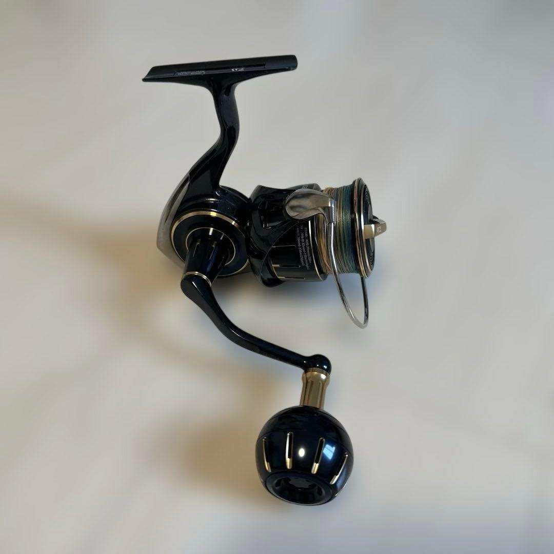 【美品】23ソルティガ 4000XH