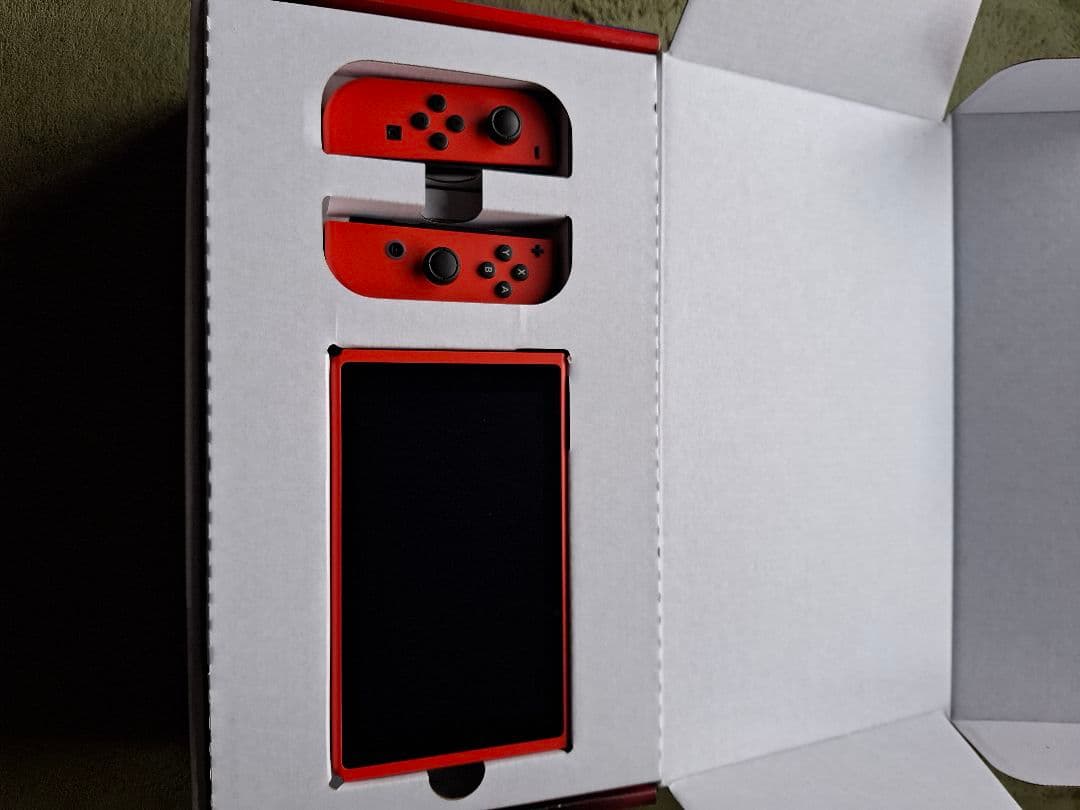 Nintendo Switch マリオレッド×ブルー本体 プロコン・ソフト3本