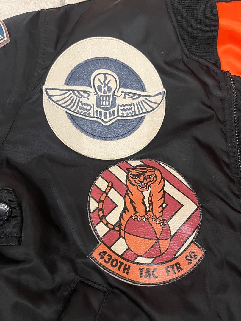 AVIREX MA-1ジャケット Lサイズ パッチ付き