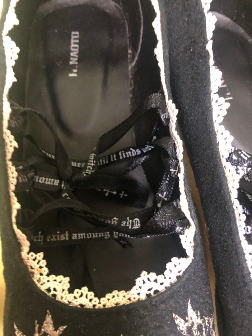 h.NAOTO 刺繍入り黒プラットフォームシューズ USED