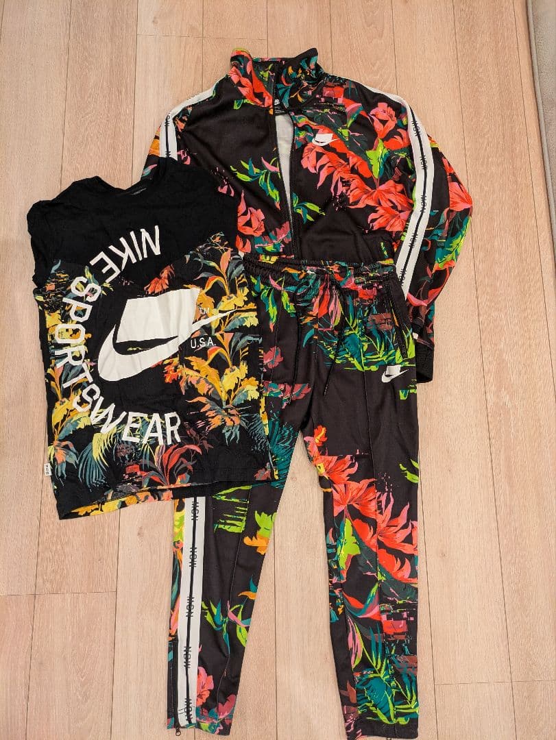 ナイキ　フローラル　フラワー　セットアップ　NIKE　NSW