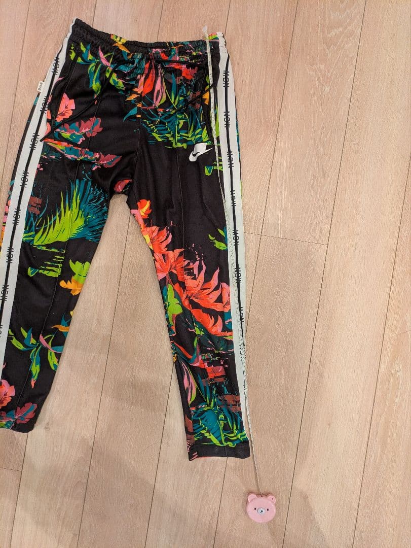 ナイキ　フローラル　フラワー　セットアップ　NIKE　NSW