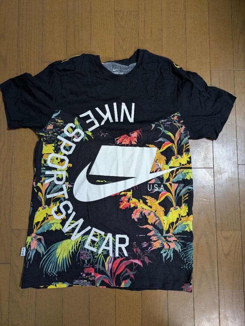ナイキ　フローラル　フラワー　セットアップ　NIKE　NSW