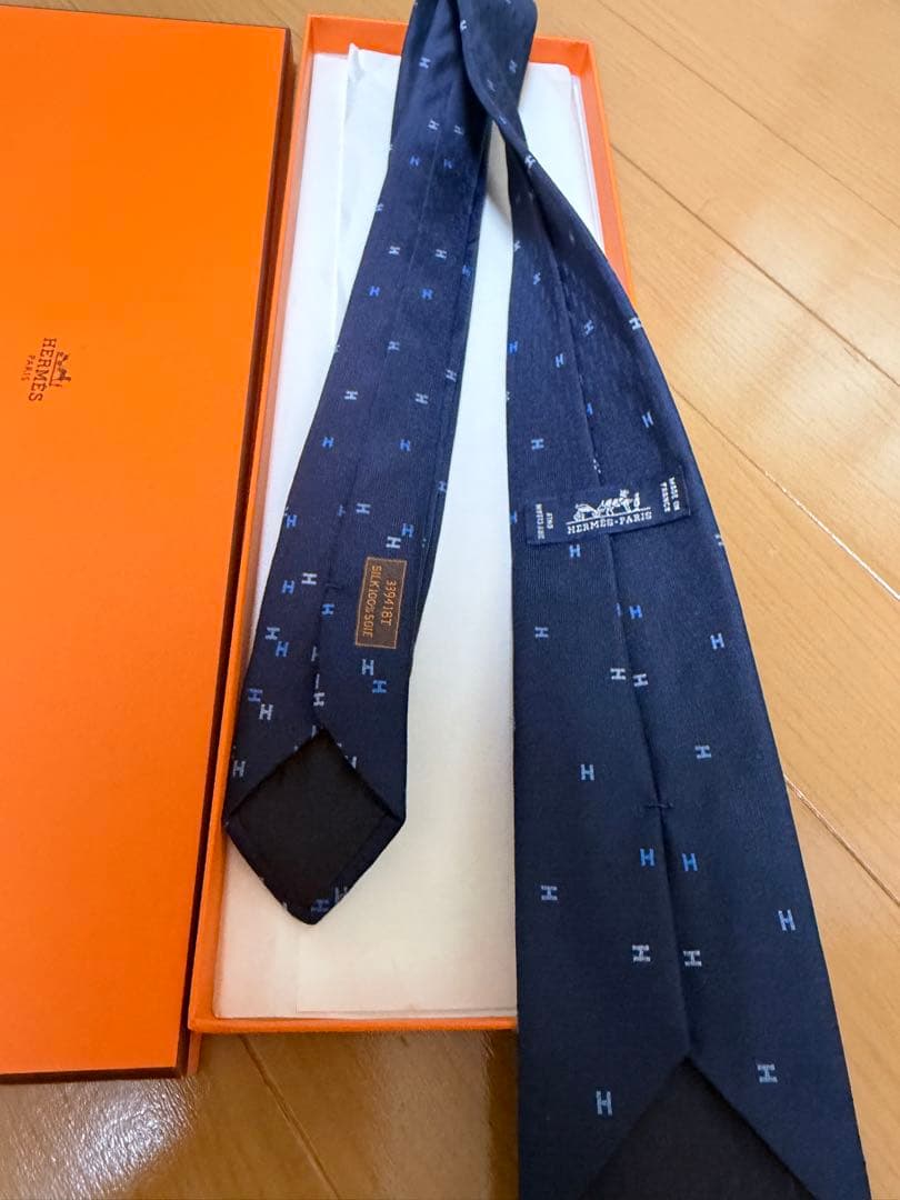 エルメス HERMES ネクタイ　ロゴ　7cm