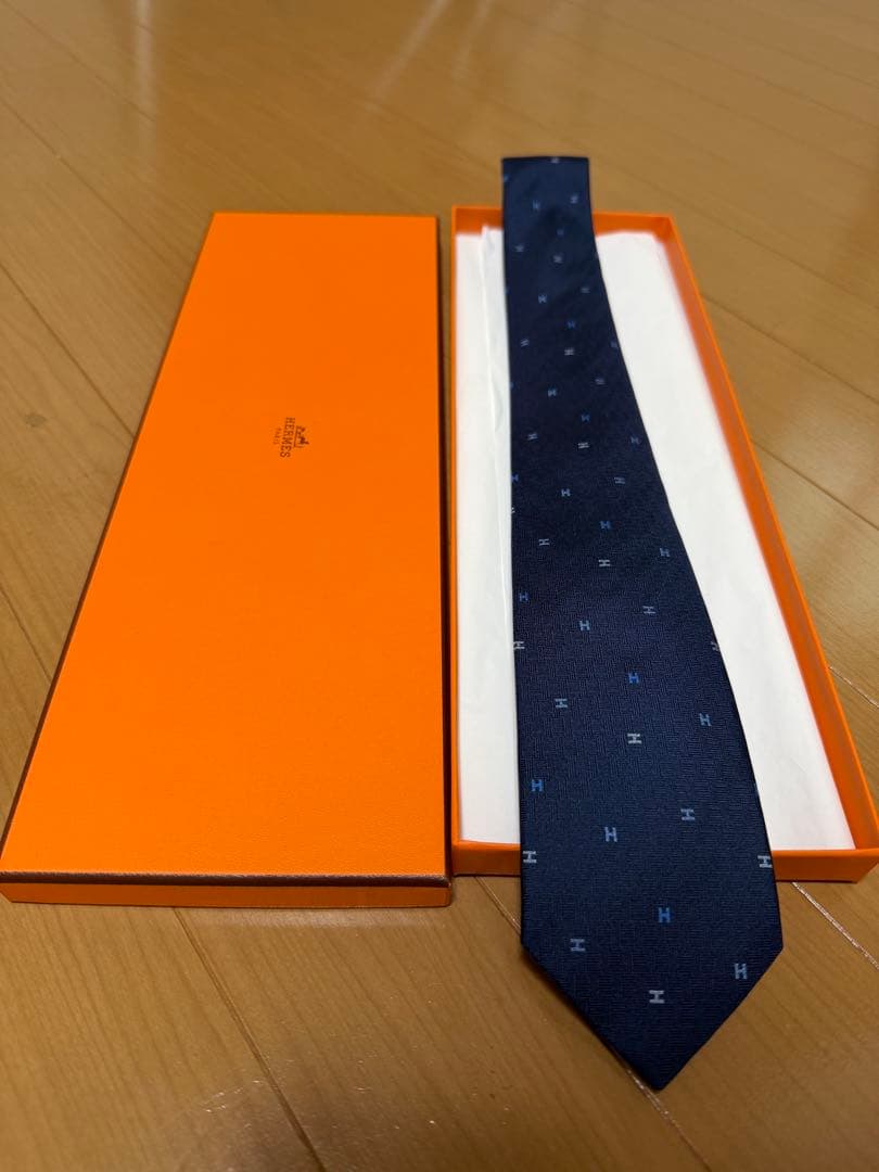 エルメス HERMES ネクタイ　ロゴ　7cm