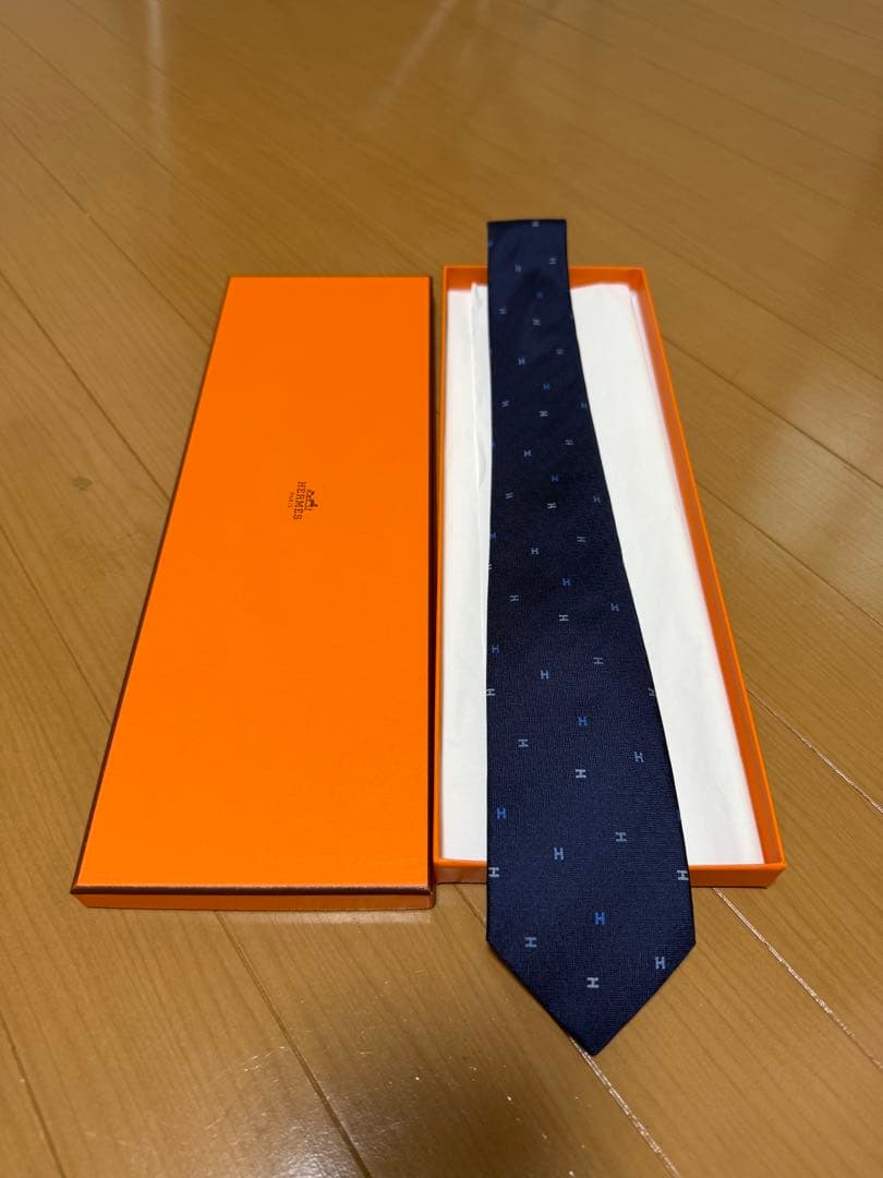 エルメス HERMES ネクタイ　ロゴ　7cm