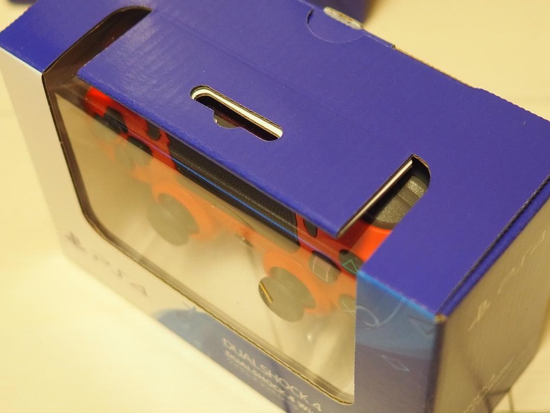 DUALSHOCK 4 純正品新品 PS4 コントローラー マグマレッド