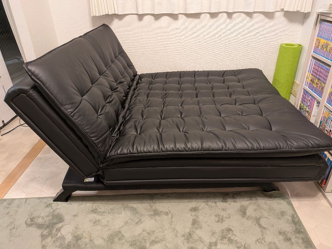 R*.様 ニトリ 傷・汚れに強い合成皮革 ソファベッド