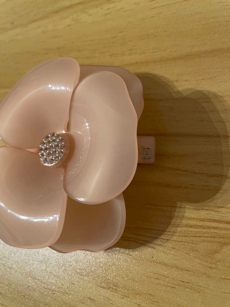 ALEXANDRE DE PARIS カメリアバレッタ