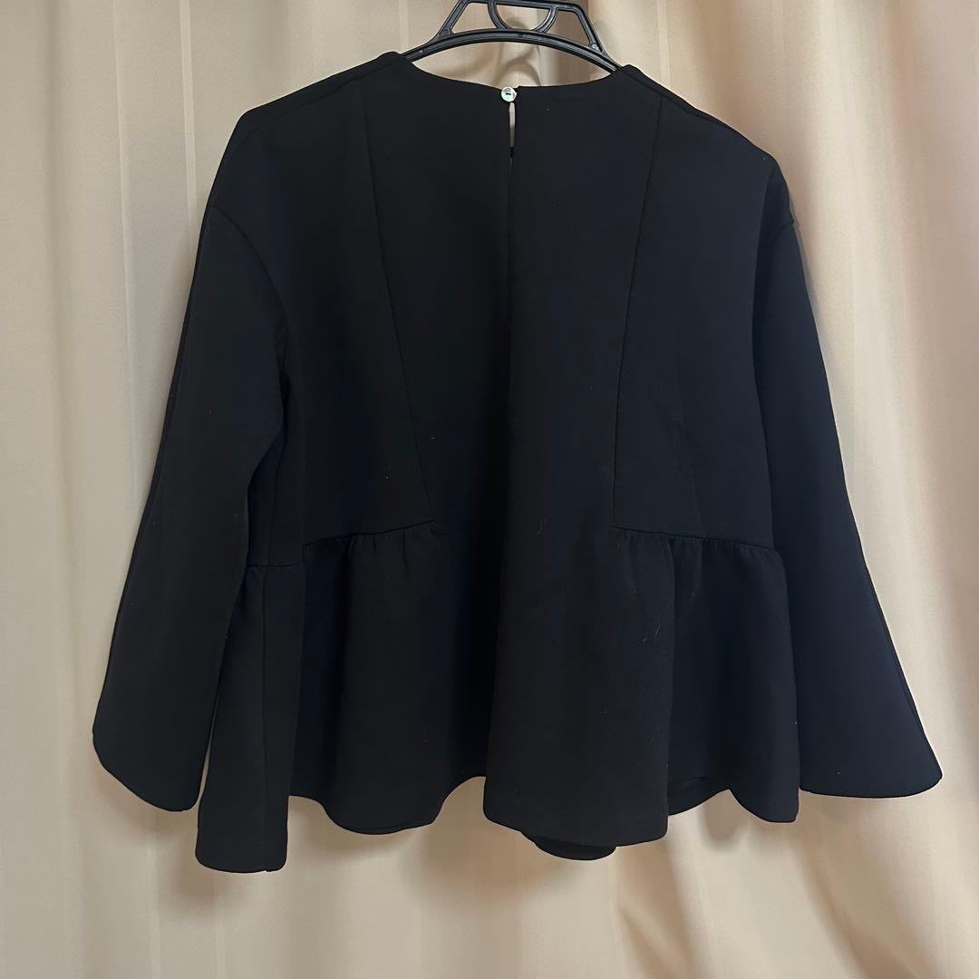 【美品】sono ソーノ フリルカットソー　ブラック　日本製