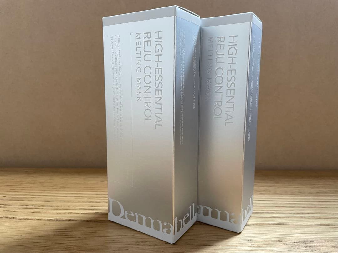 DERMABELL ハイエッセンシャル　メルティングマスク（水光パック）