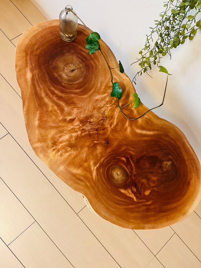 サイドテーブル　トチの木　栃　輪切りテーブル　アイアンテーブル