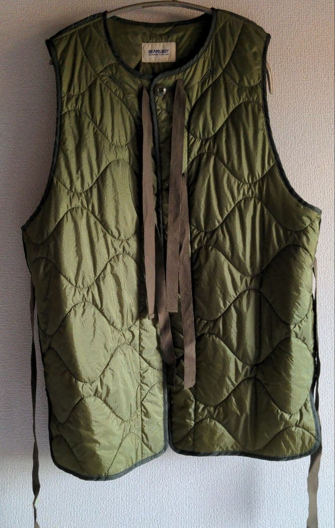 お値下げ美品　ビームスボーイ定番　リップサーモライナーベスト