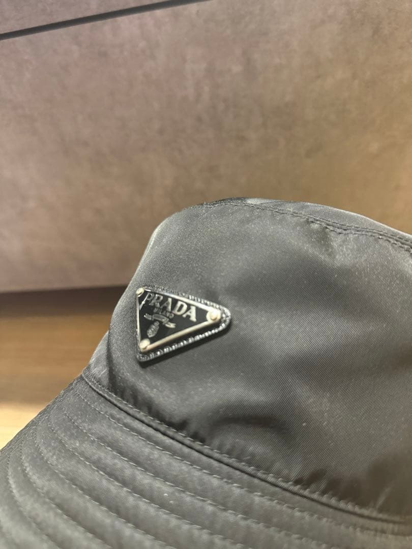 PRADA ブラック バケットハット XL RE-NYLON