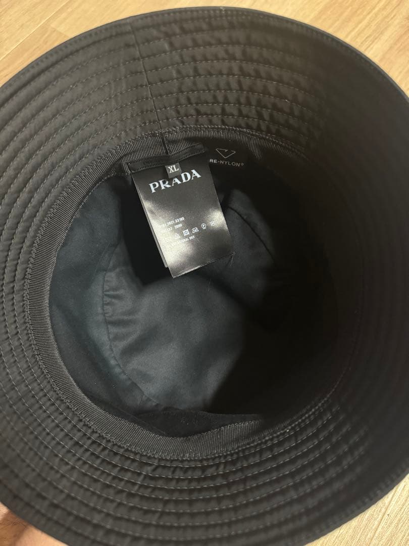 PRADA ブラック バケットハット XL RE-NYLON