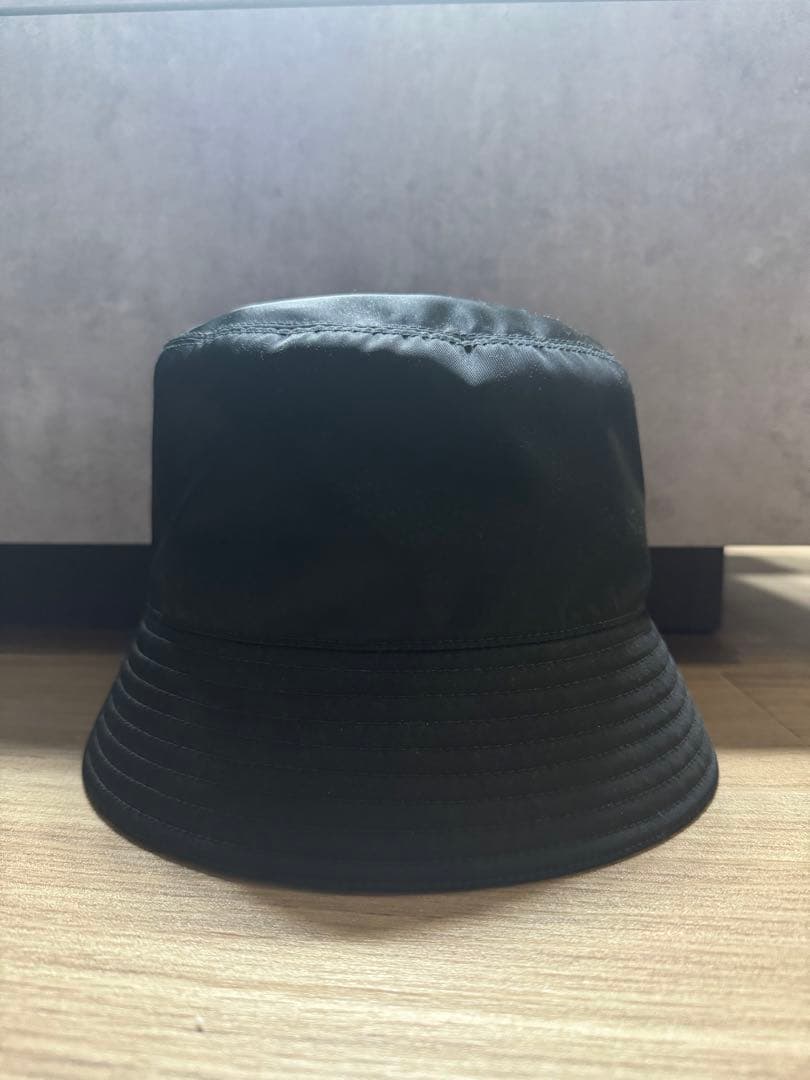 PRADA ブラック バケットハット XL RE-NYLON