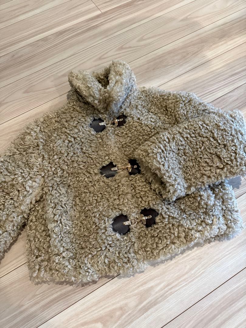 ZARA トグルボタン フェイクファー ジャケット