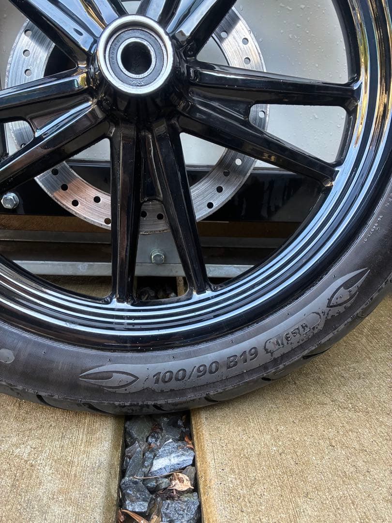 ハーレーダイナホイール前後セット