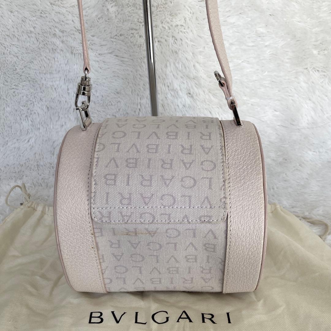 未使用美品✨BVLGARI ブルガリ ビーゼロワン ハンドバッグ ロゴマニア